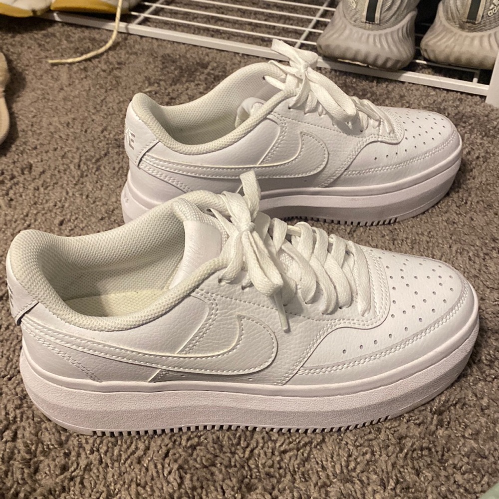 Nike court vision Alta